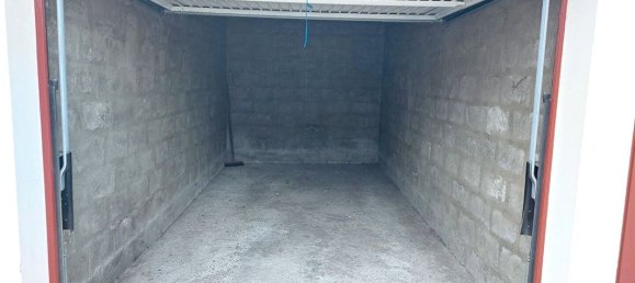  مرآب في Villeurbanne, France 13متر مربع رقم 286457 2