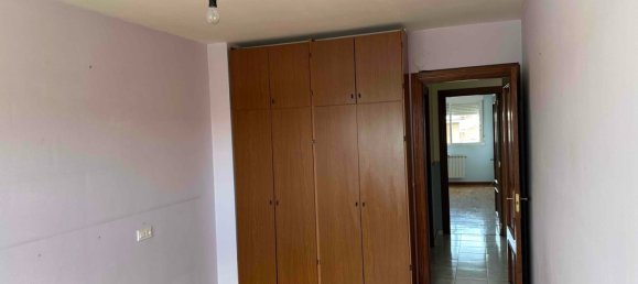 Apartamento de 3 dormitorios en San Andrés del Rabanedo, Spain No. 189743 9