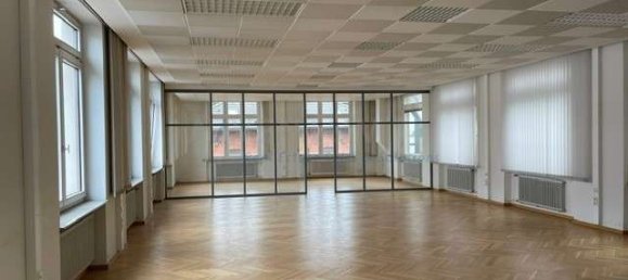 Edifício em Reutlingen, Germany 2535 m² N.º 56224 7