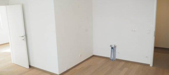 2-salle Appartement à Mariahilf, Austria No. 212513 3