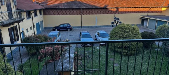 4 rooms House in Pogliano Milanese, Italy No. 110513 18