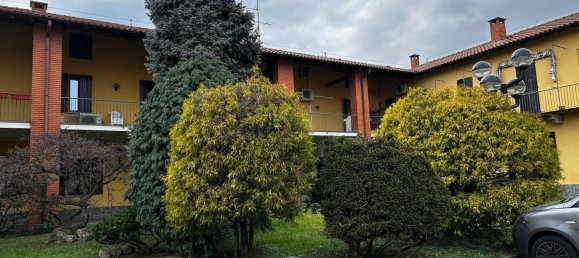 4 rooms House in Pogliano Milanese, Italy No. 110513 19