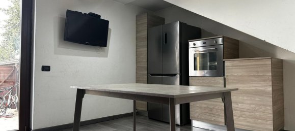 4 rooms House in Pogliano Milanese, Italy No. 110513 6