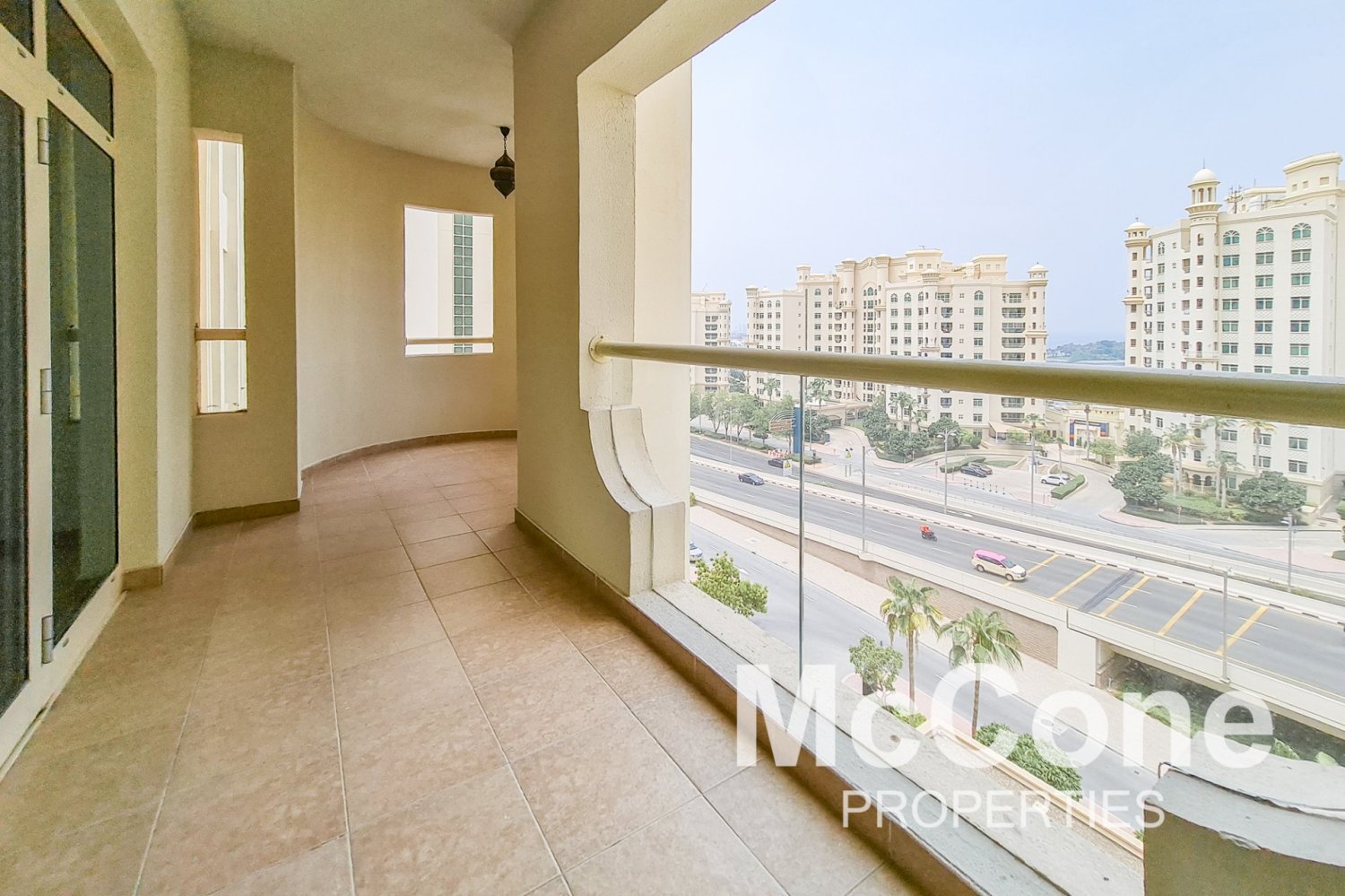 2 bedrooms Apartment in Palm Jumeirah, UAE No. 33899