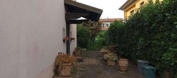 3 rooms Apartment in Vertemate con Minoprio, Italy No. 6221 3