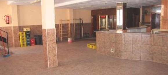 Gewerbliche Immobilie in Zaragoza, Spain 150m², Nr. 65208 8