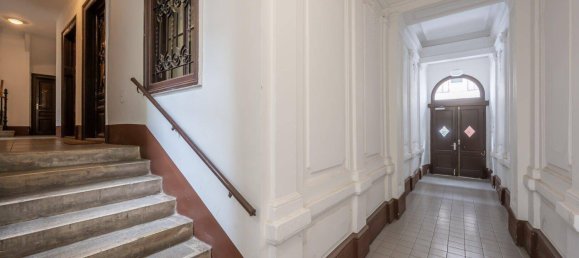 2 rooms Apartment in Hernals, Austria No. 131412 13