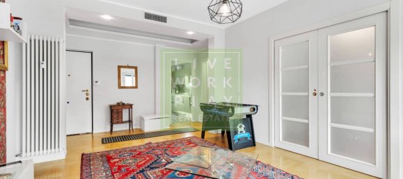 3 bedrooms Apartment in Milan, Italy No. 378418 11