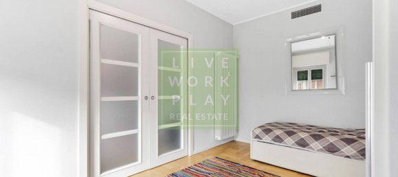 3 bedrooms Apartment in Milan, Italy No. 378418 12