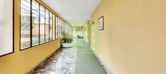 3 bedrooms Apartment in Milan, Italy No. 378418 30