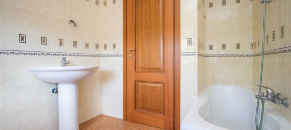 Квартира с 3 спальнями в Атина, Италия № 339831 19