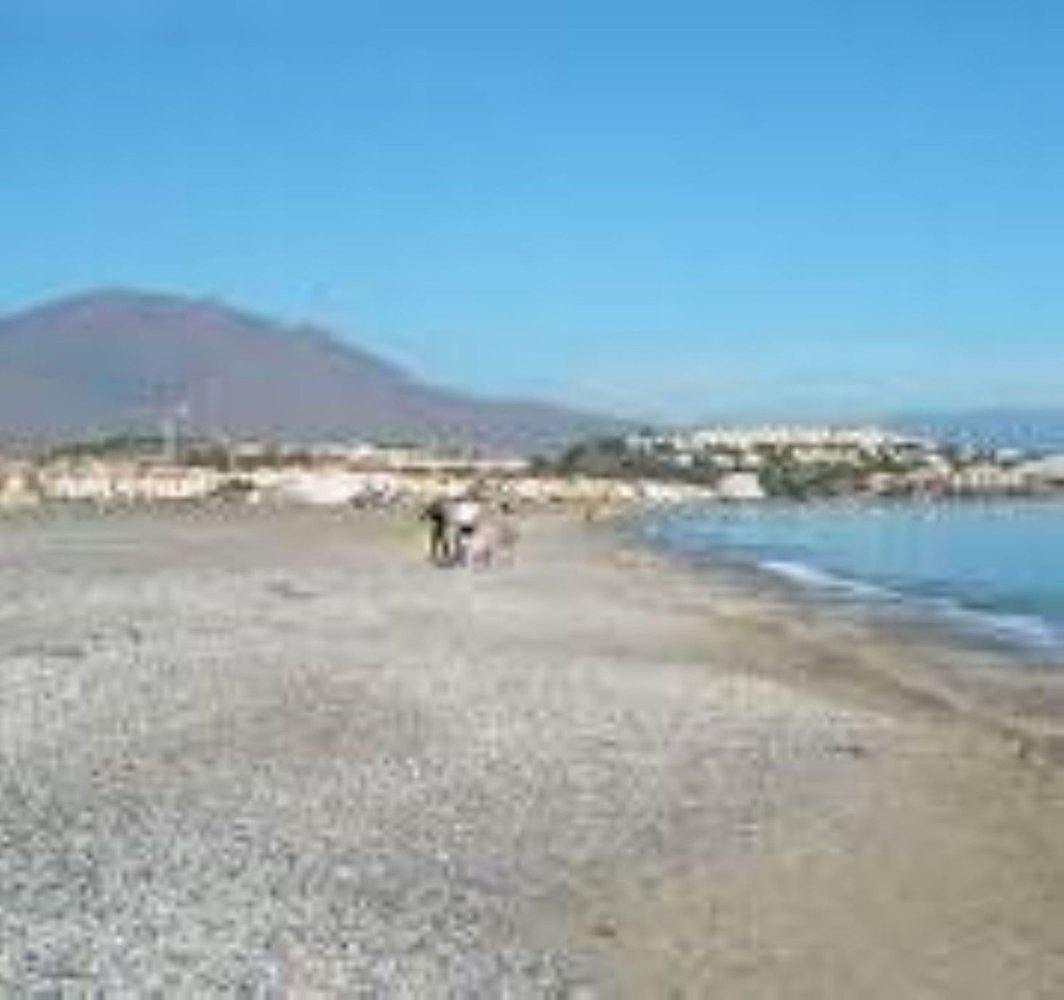 4 bedrooms Townhouse in Casares, Spain No. 39292