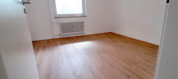 4 rooms Apartment in Wolfenbuttel, Germany No. 271231 13