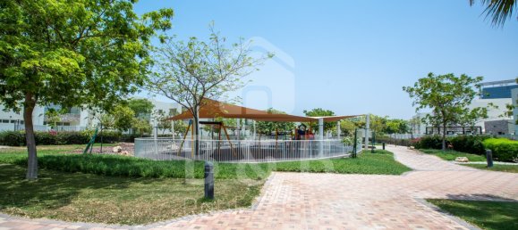 4 Schlafzimmer Villa in Mina Al Arab, UAE, Nr. 5896 26