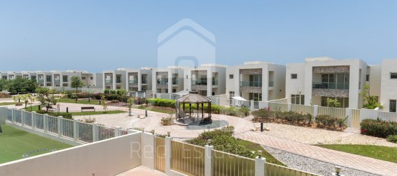 4 Schlafzimmer Villa in Mina Al Arab, UAE, Nr. 5896 23
