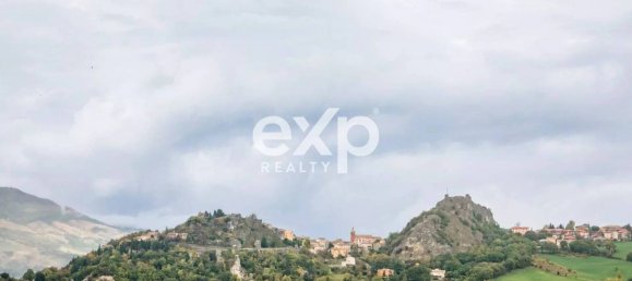 3 bedrooms House in Pennabilli, Italy No. 271148 3