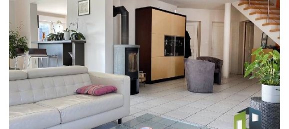 4 Schlafzimmer Haus in Bavilliers, France, Nr. 198253 5