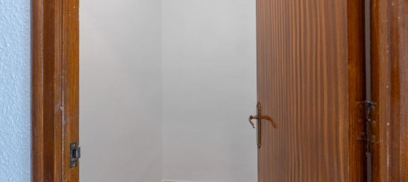 Apartamento de 3 dormitorios en Granada, Spain No. 171318 12