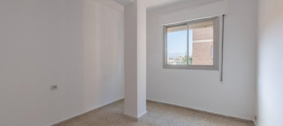Apartamento de 3 dormitorios en Granada, Spain No. 171318 31