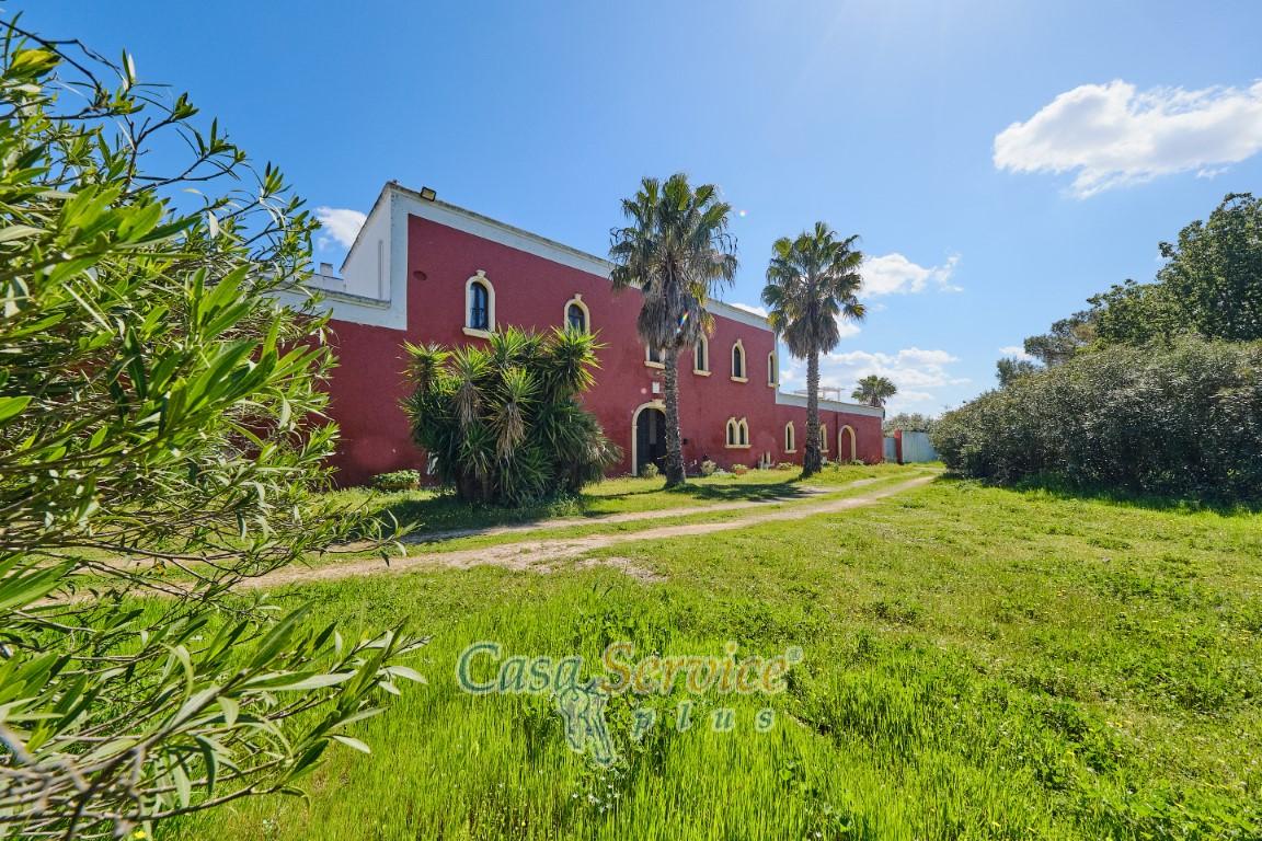 10-Zimmer Haus in Oria, Italy, Nr. 234912