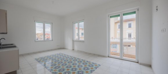 3 bedrooms Apartment in San Vincenzo, Italy No. 55082 2
