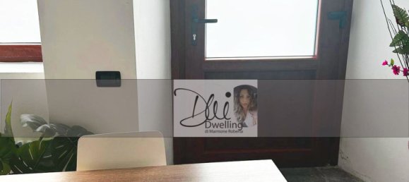 Bureau à Alzate Brianza, Italy 69m² No. 99866 2