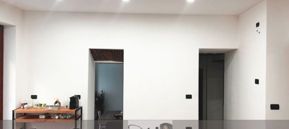 Bureau à Alzate Brianza, Italy 69m² No. 99866 17