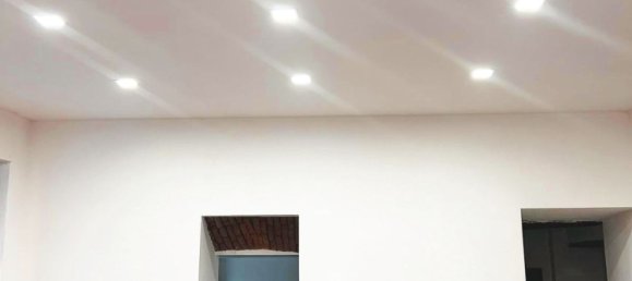 Bureau à Alzate Brianza, Italy 69m² No. 99866 18