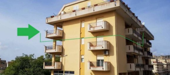 4-salle Appartement à Canicattì, Italy No. 282151 11