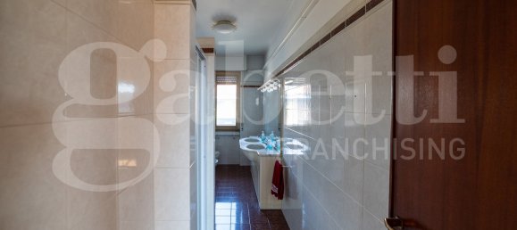 Apartamento T2 em Trezzano sul Naviglio, Italy N.º 138369 17