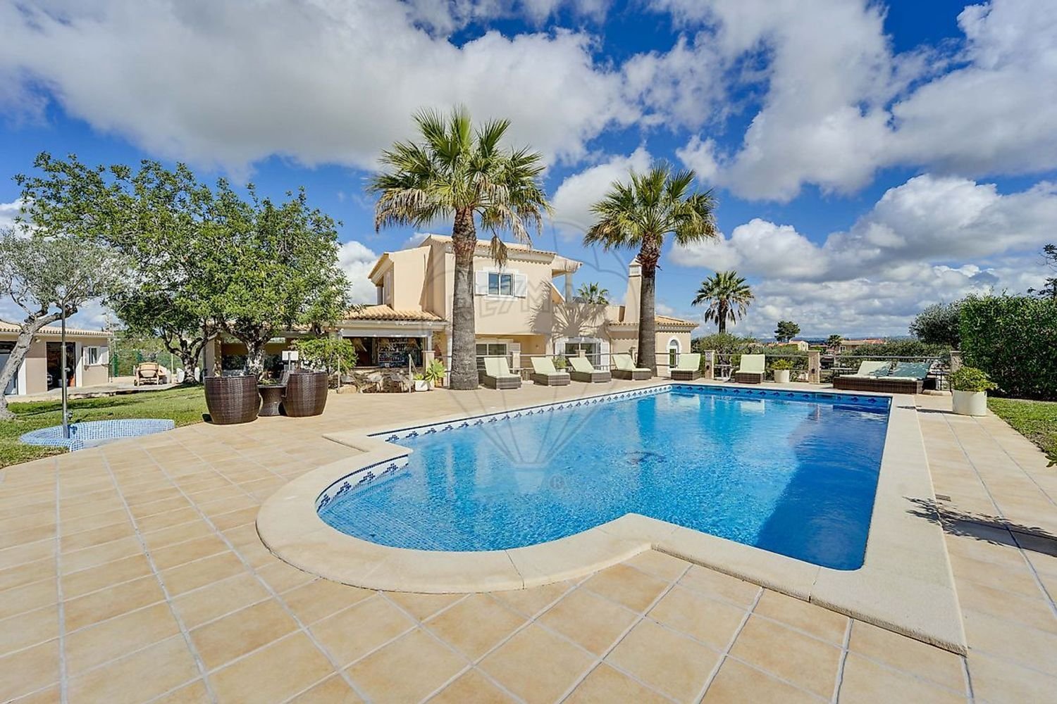 4 bedrooms House in Armacao de Pera, Portugal No. 27800