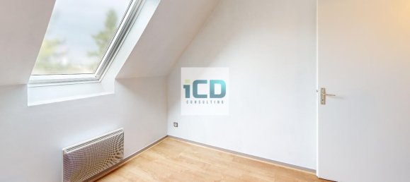 4 bedrooms House in Saint-Herblain, France No. 103648 10