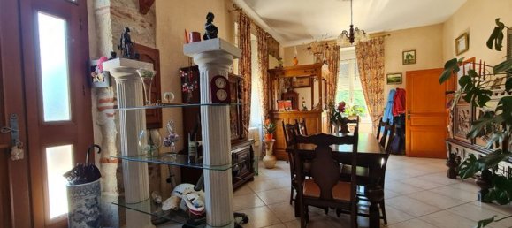 4 bedrooms House in Villeneuve-sur-Lot, France No. 306012 4