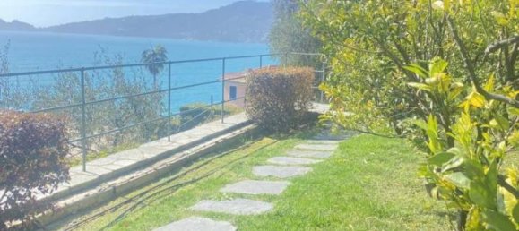 5 rooms Villa in Zoagli, Italy No. 23599 32