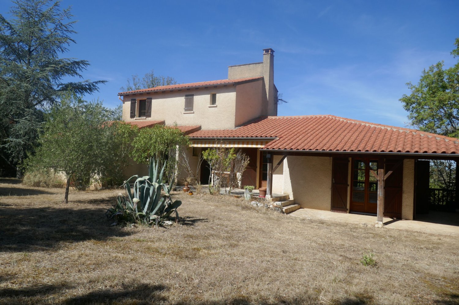 3 bedrooms House in Cahors, France No. 336132