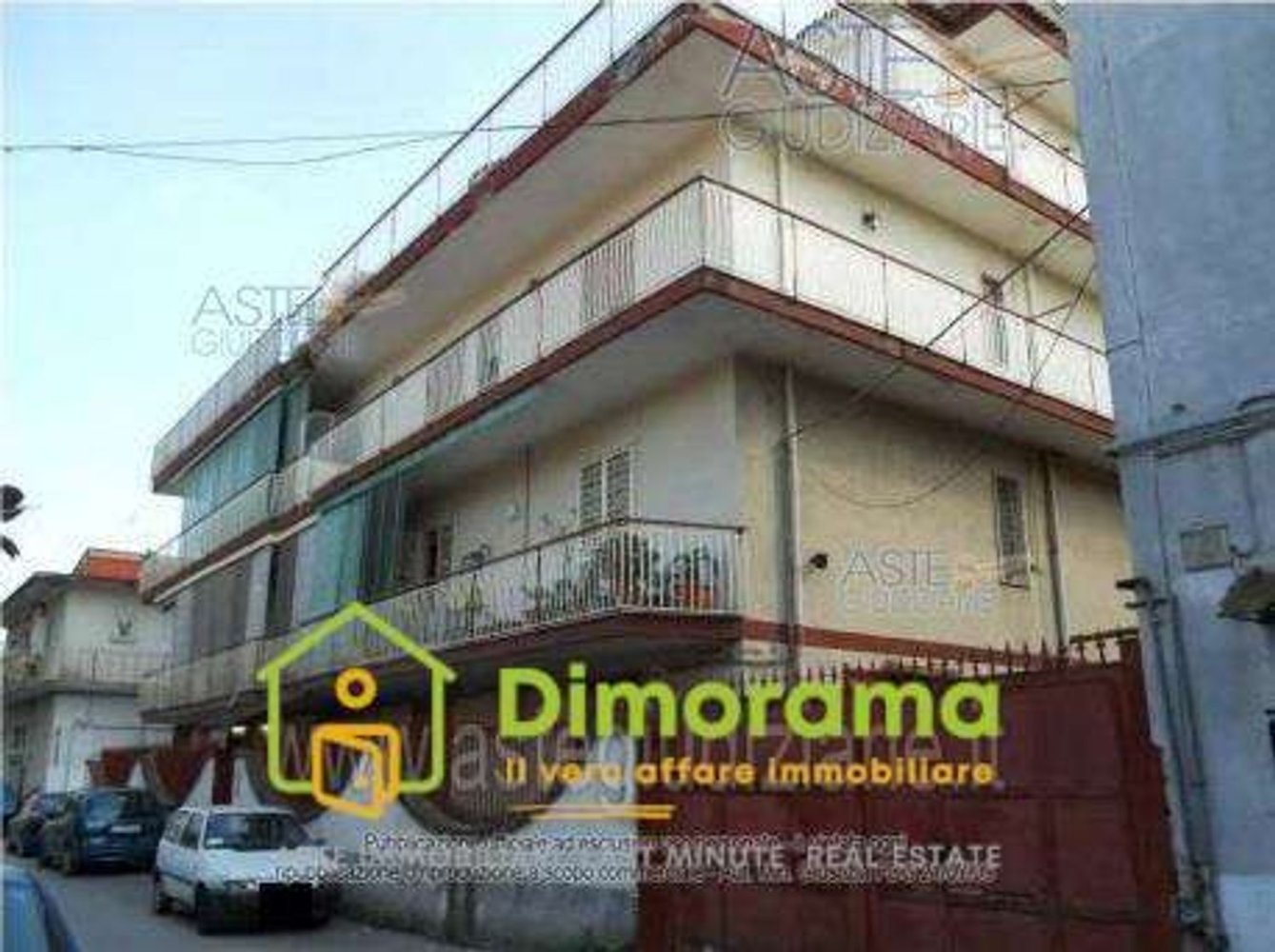 5 rooms Apartment in Mugnano di Napoli, Italy No. 10240