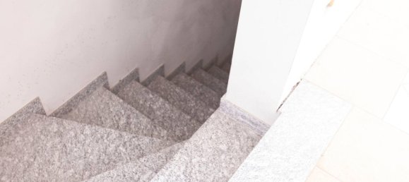 Villa de 6 divisões em Biandronno, Italy N.º 47184 12