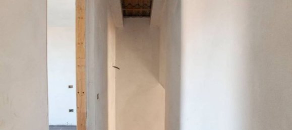 Villa de 6 divisões em Biandronno, Italy N.º 47184 9