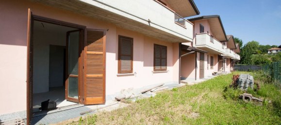 Villa de 6 divisões em Biandronno, Italy N.º 47184 13