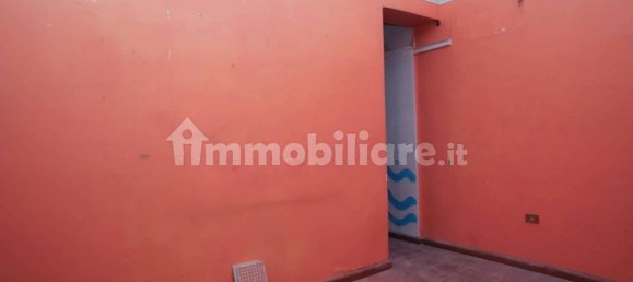 32m² Commercial property in Palermo, Italy No. 321027 6