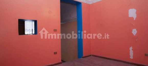 32m² Commercial property in Palermo, Italy No. 321027 7