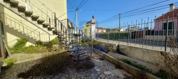 3 bedrooms Villa in Alcochete, Portugal No. 85986 3