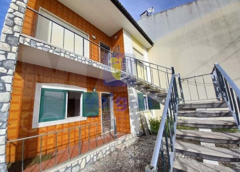 3 bedrooms Villa in Alcochete, Portugal No. 85986