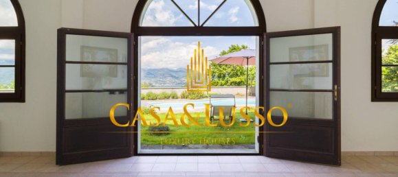 Apartamento de 5 dormitorios en Stresa, Italy No. 351810 8