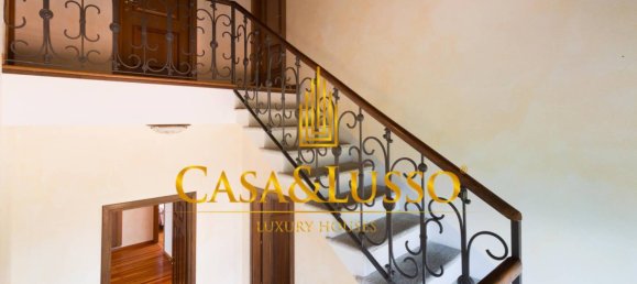 Apartamento de 5 dormitorios en Stresa, Italy No. 351810 22