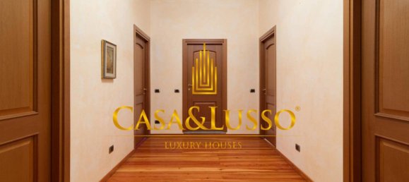 Apartamento de 5 dormitorios en Stresa, Italy No. 351810 32