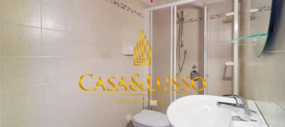 Apartamento de 5 dormitorios en Stresa, Italy No. 351810 21