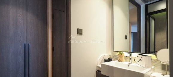 2 bedrooms Condo in Pattaya, Thailand No. 8755 12