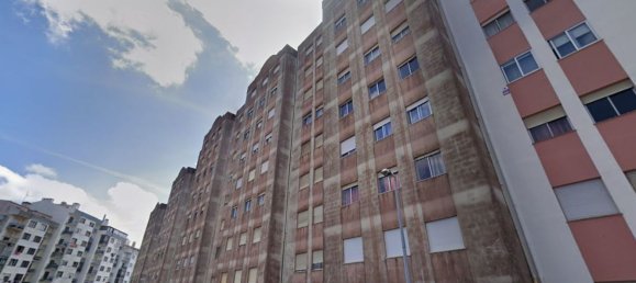 Apartamento de 2 dormitorios en Rio de Mouro, Portugal No. 216412 3