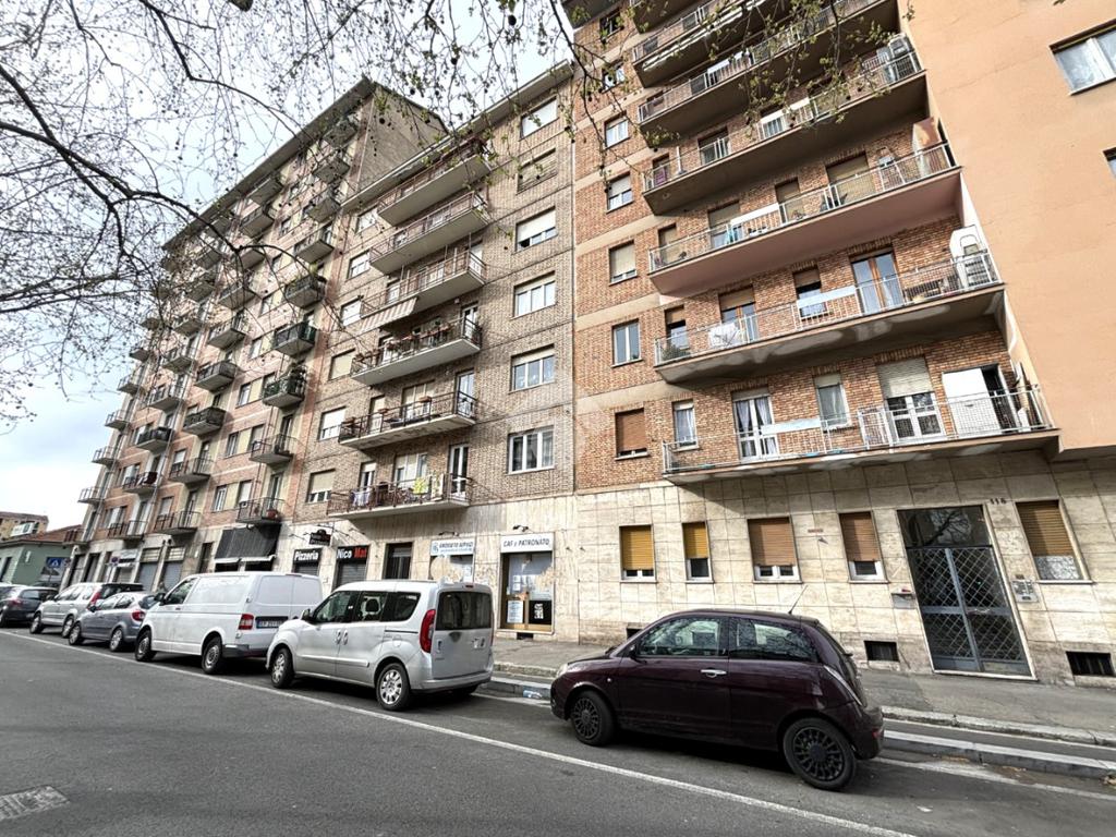 1-Zimmer Gewerbliche Immobilie in Turin, Italy, Nr. 69004